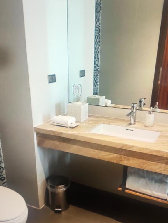 Koupelna v ubytování Tropical Vista Suites Bay