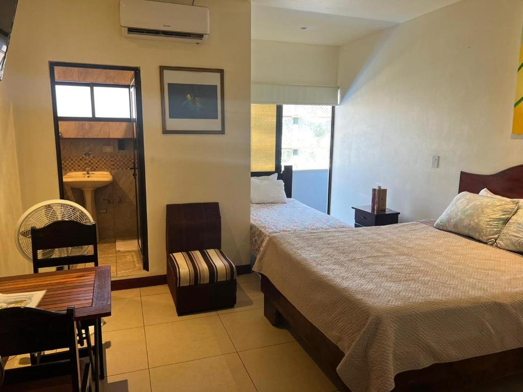 Hotel la Cueva Limon - Quarto Triplo Conforto