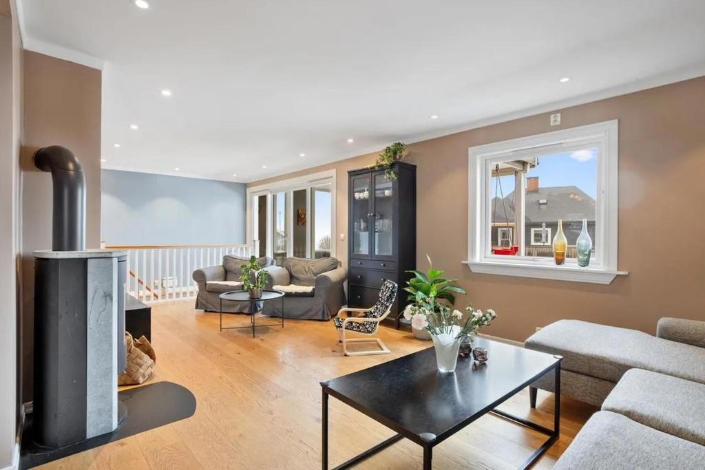 Χώρος καθιστικού στο Private apartment on Hedensrud
