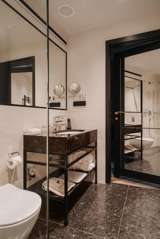 The Cyrus Hotel - 15