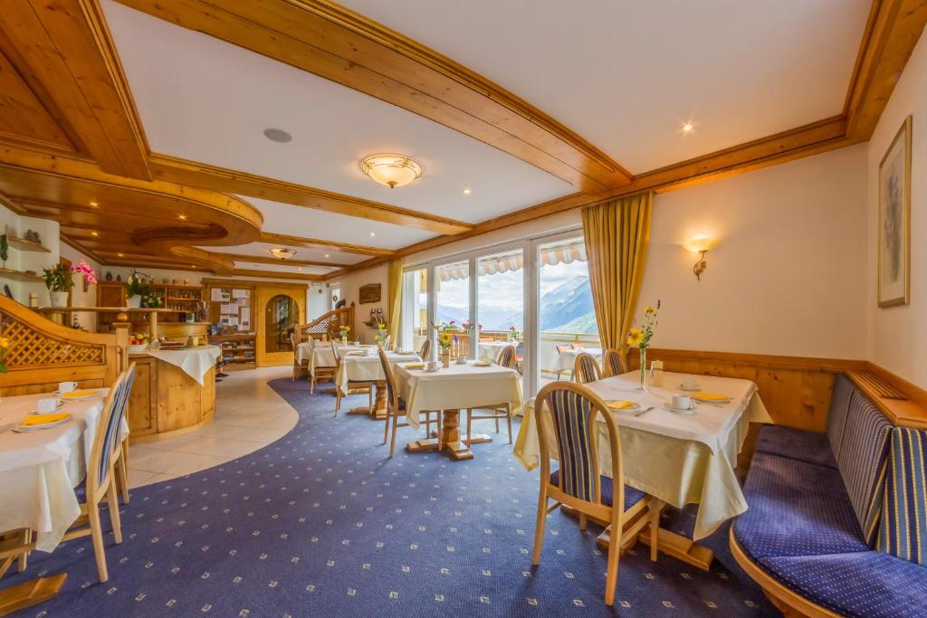 Restaurace v ubytování Pension Verdinserhöhe