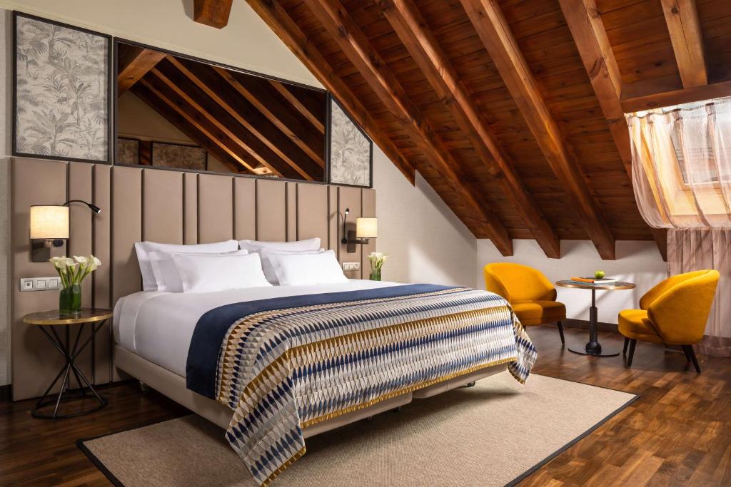 NH Collection Madrid Palacio de Tepa - Resim 5