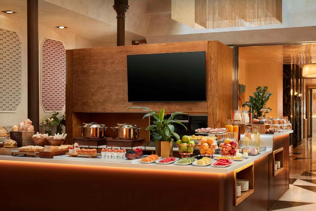 NH Collection Madrid Palacio de Tepa - Resim 11