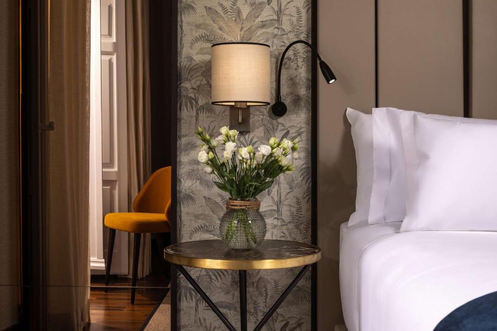 NH Collection Madrid Palacio de Tepa - Resim 25