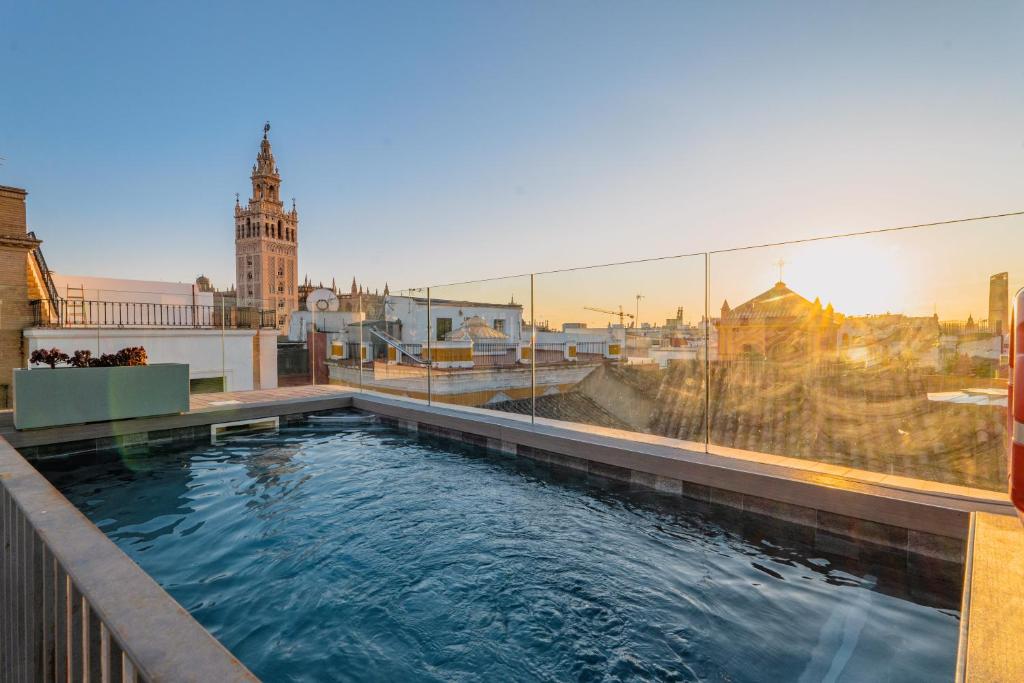Casa Alhaja by ShiaduHotel in Old Town, Seville photo