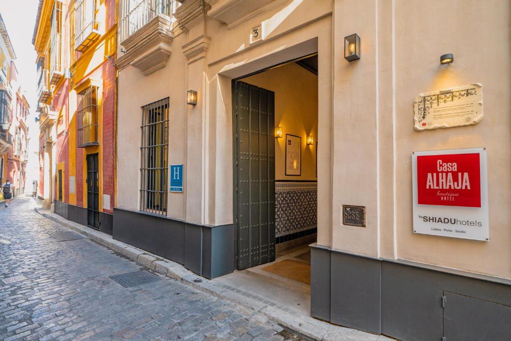 Casa Alhaja by Shiadu - Resim 18