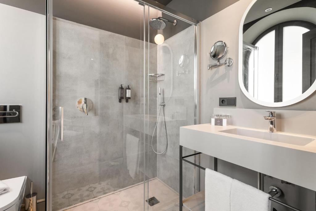 Casa Alhaja by Shiadu - Resim 36