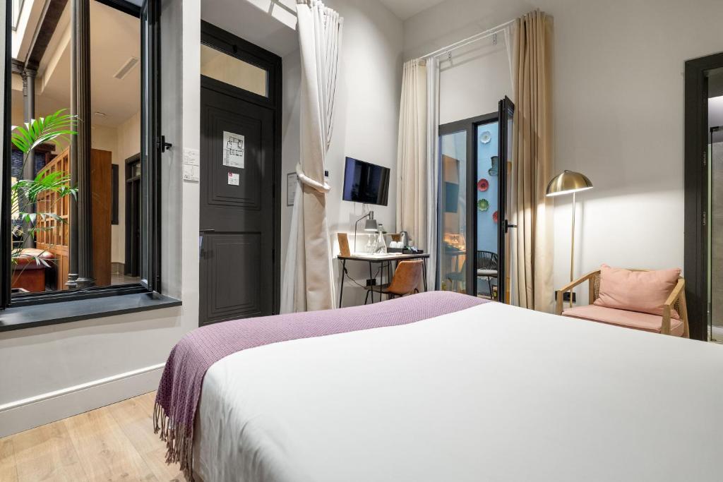 Casa Alhaja by Shiadu - 2