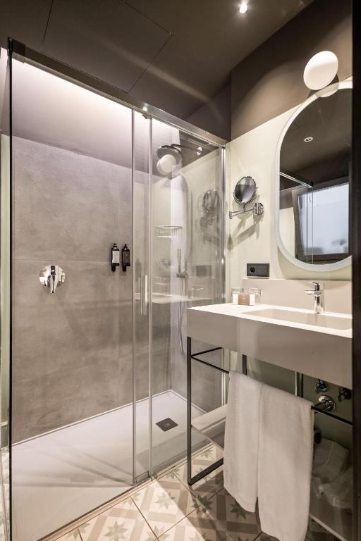 Casa Alhaja by Shiadu - 7