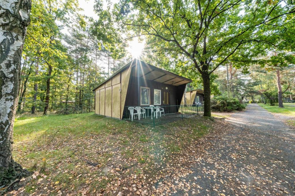 Κήπος έξω από το Bungalow 11 - Kimbucht