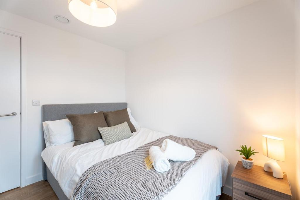 Curated visual reference: Gallery Detail: Luxury Penthouse Prime City Views Leeds Aktualisierte Preise Für 2026