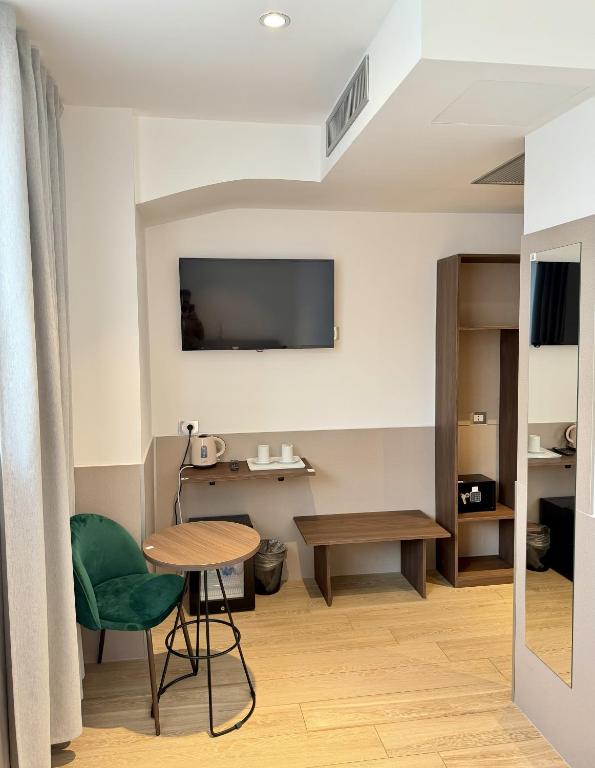 Lh HOTELS - Resim 24