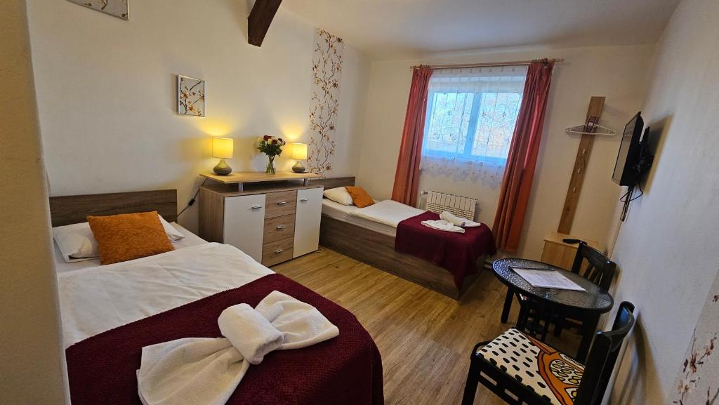 Penzion Alfa Poděbrady - Twin Room