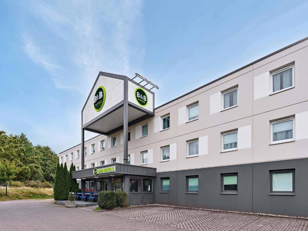 B&B HOTEL Köln-Porz - Resim 6