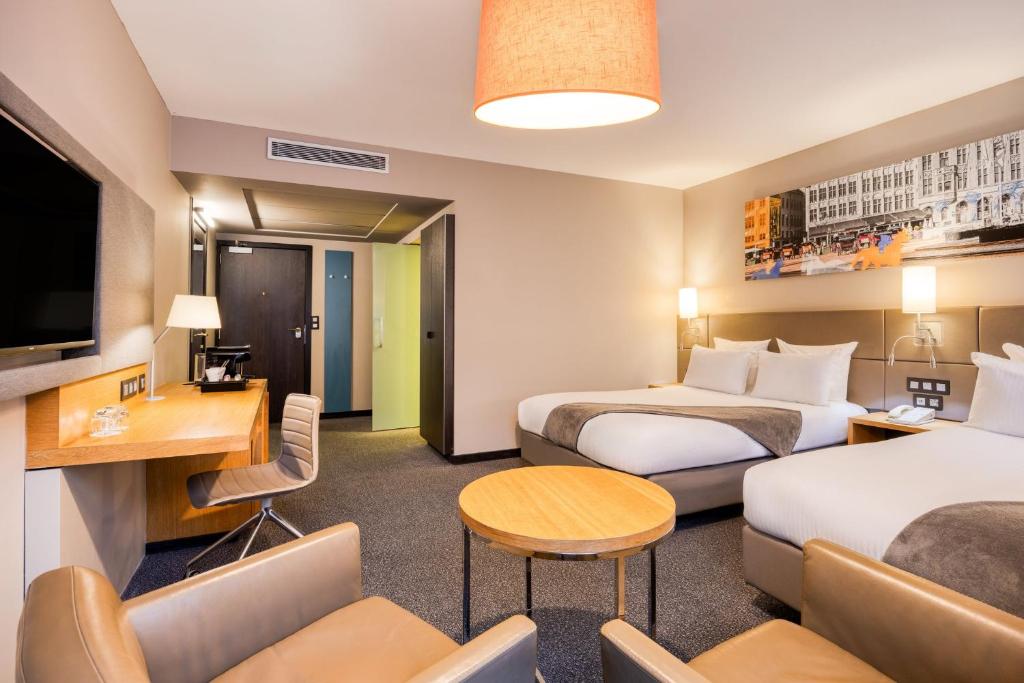 
Standard Double Room with Two Double Beds
