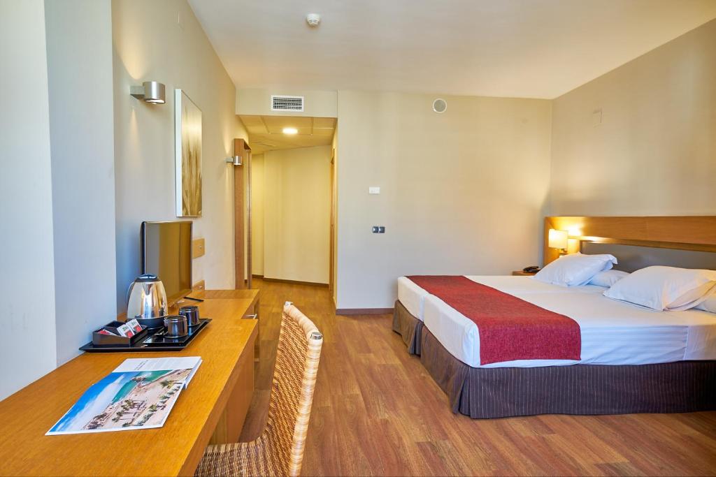 Hotel Guadalmedina - Doppelzimmer Mit Zustellbett