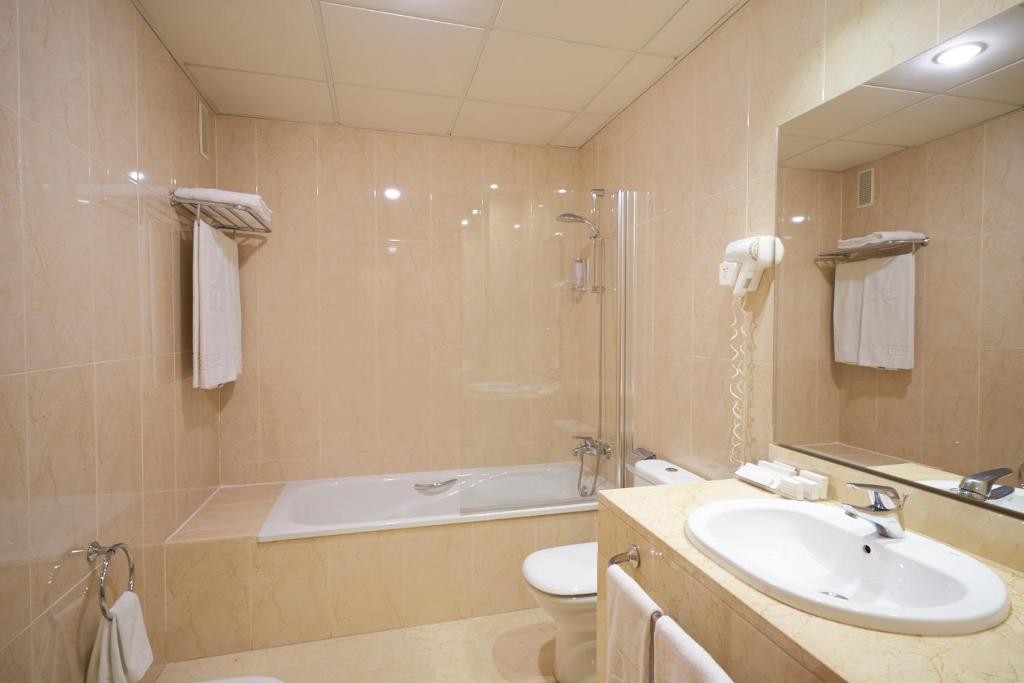 Hotel Guadalmedina - Resim 39