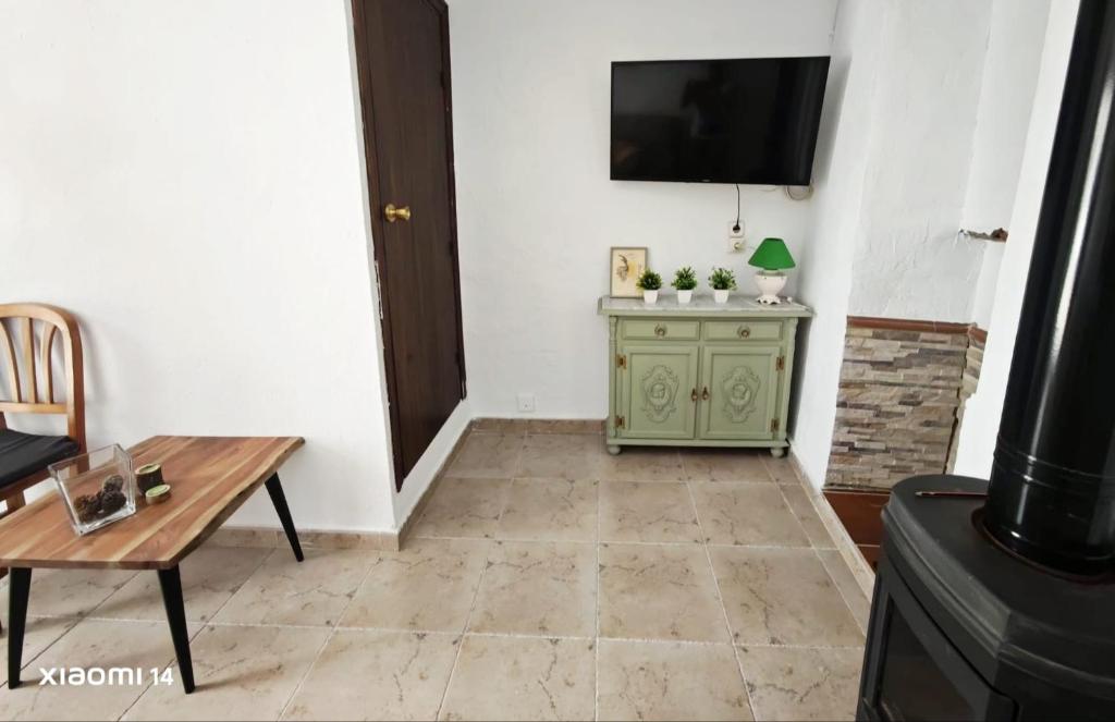 Casa Rural Galaroza La Bella - Three-Bedroom House