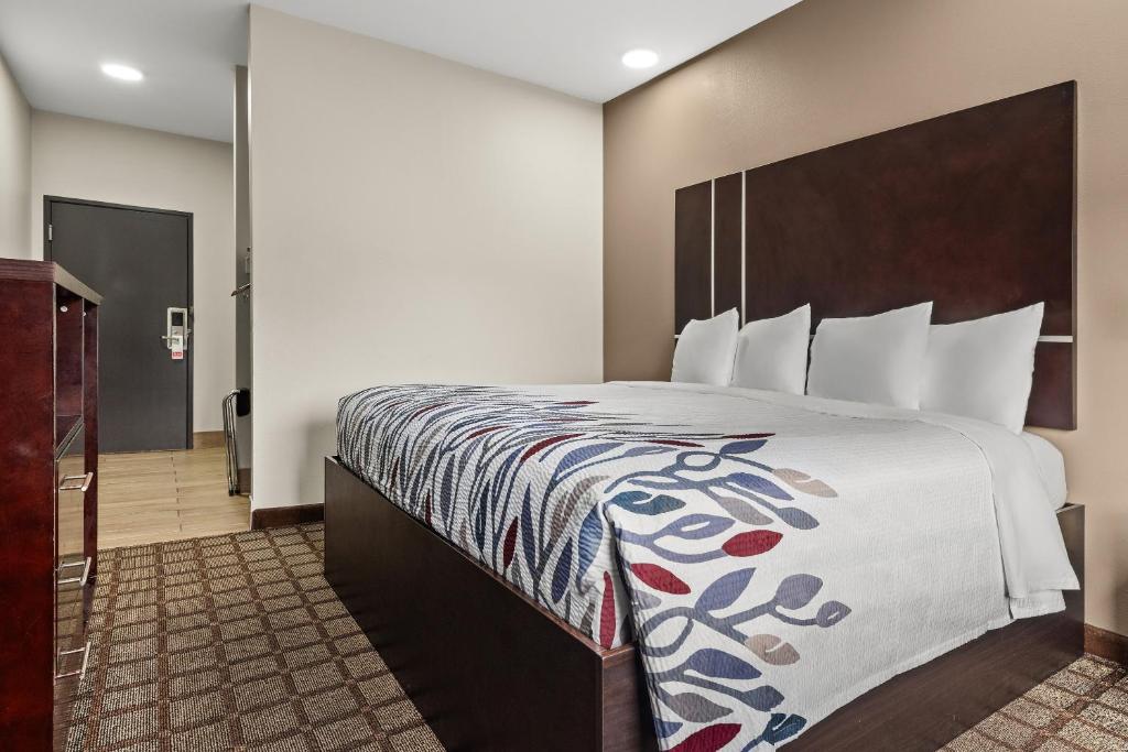 Red Roof Inn Baton Rouge - Chambre Lit King-Size Supérieure, Non-Fumeurs