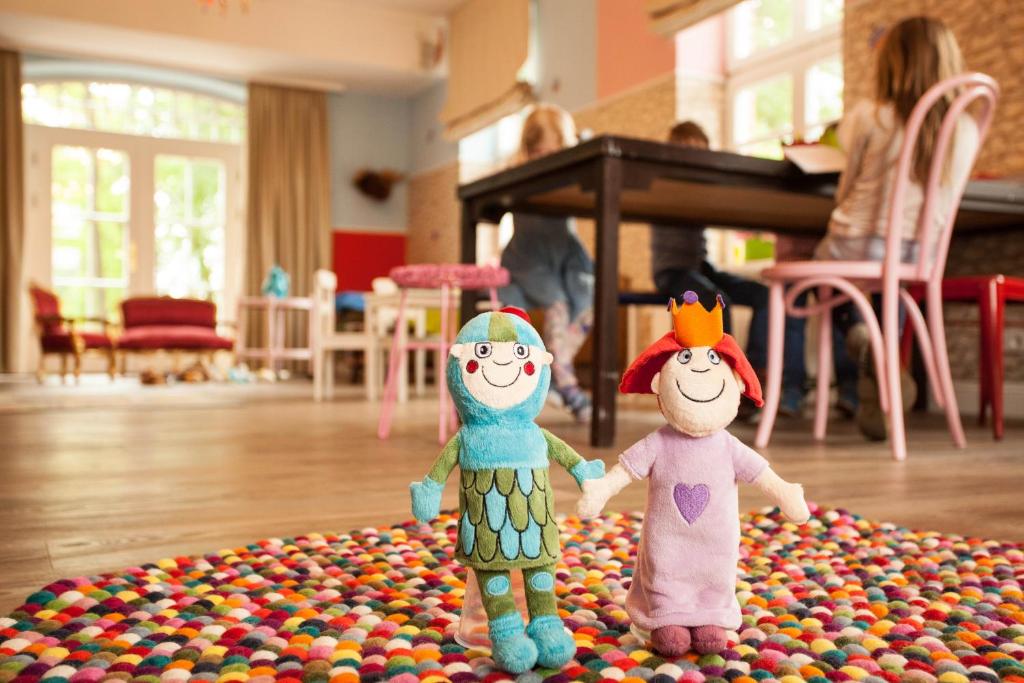 Kinder, die in der Unterkunft Schloss Basthorst übernachten