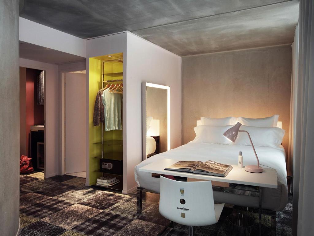 Mama Shelter Marseille - Resim 13