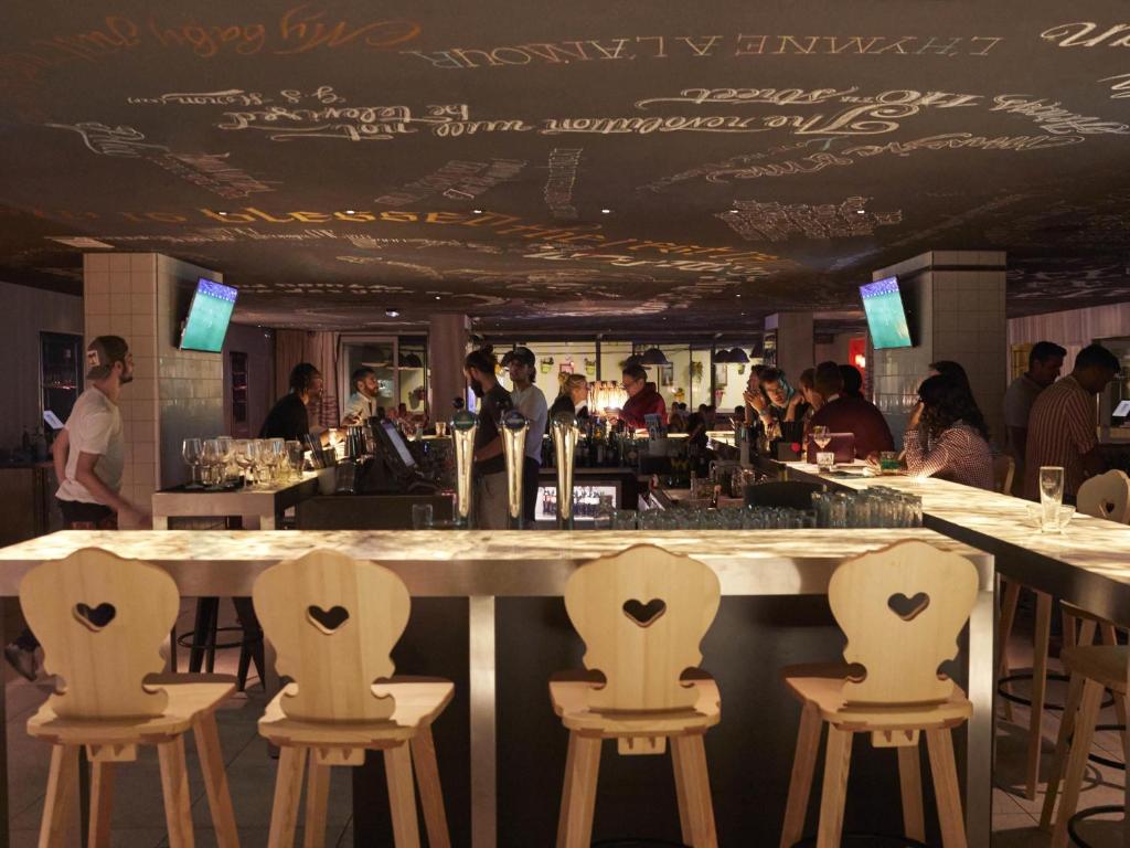 Mama Shelter Marseille - Resim 38