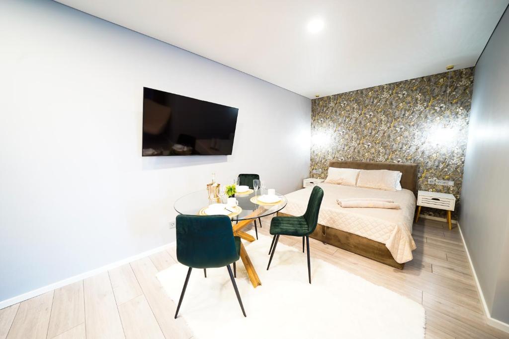 Svaja ApartHotel & SPA - Apartment With Sauna