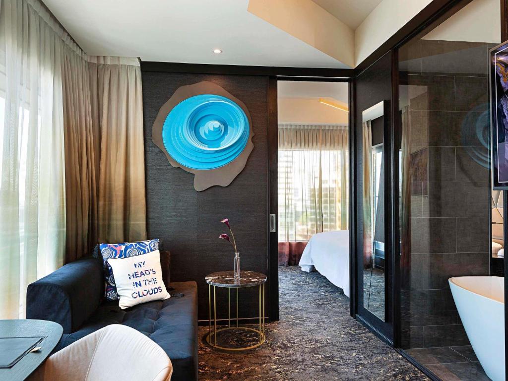 SO/ Auckland - Resim 17