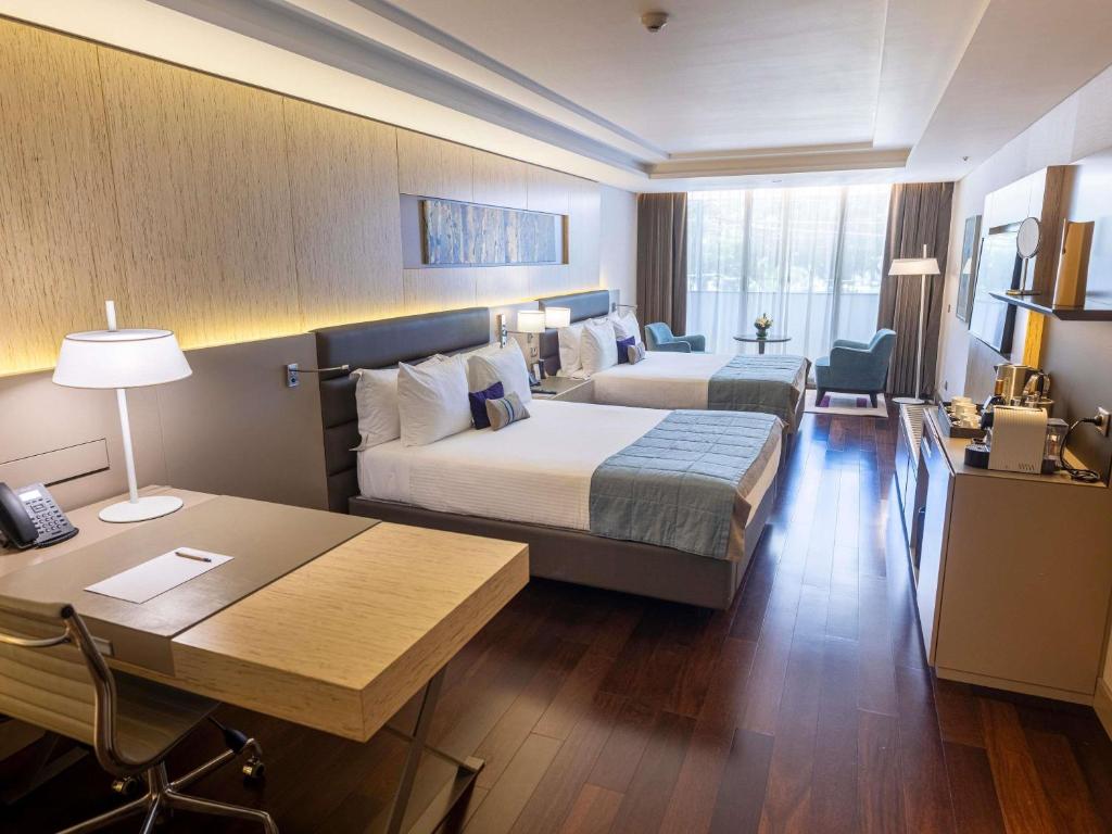 Travel Proud Sustainability certification Palladio Hotel Buenos Aires - MGallery Collection - Suite Deluxe Queen Con Vista Parco - Accessibile Alla Mobilità