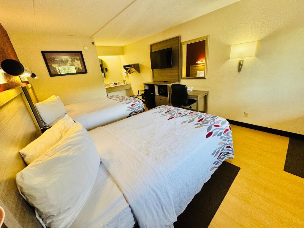 Red Roof Inn Milford - New Haven - Deluxe Kamer Met 2 Tweepersoonsbedden, Rookvrij