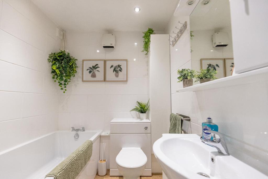 SWINTON HOUSE - Beautiful 3 Bed House in Harrogate, North Yorkshire 2