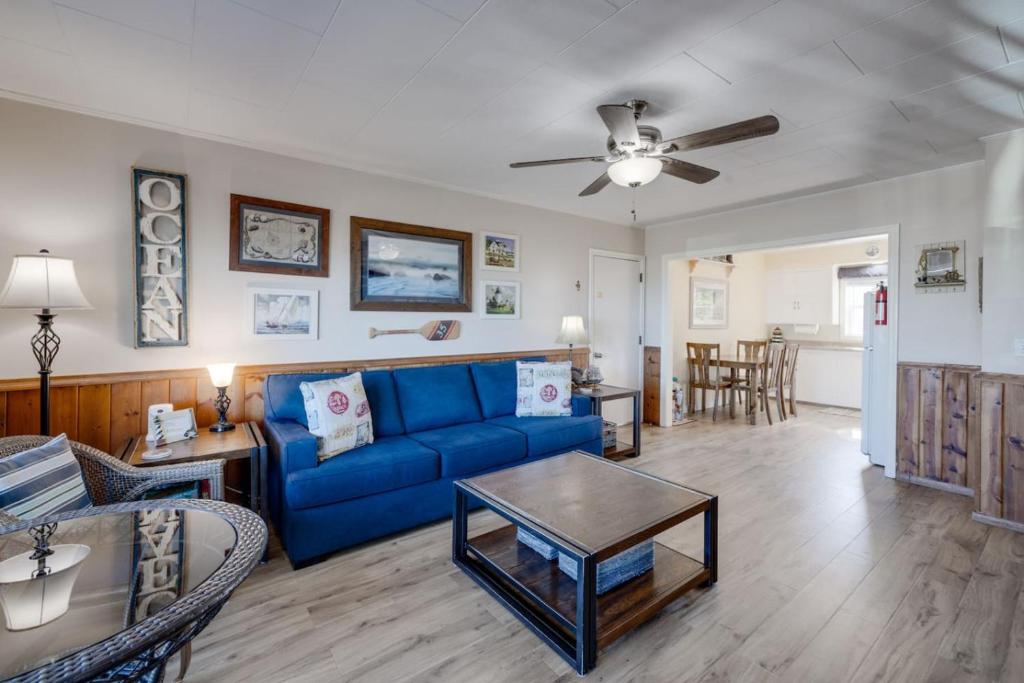 Posezení v ubytování Oceanview pet-friendly condo