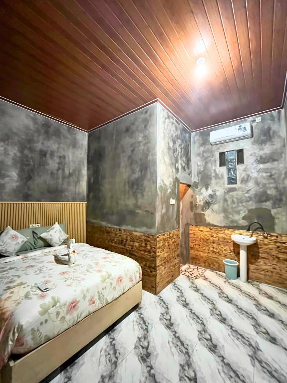 Ijen Backpacker atas Angin - Double Room With Private Bathroom