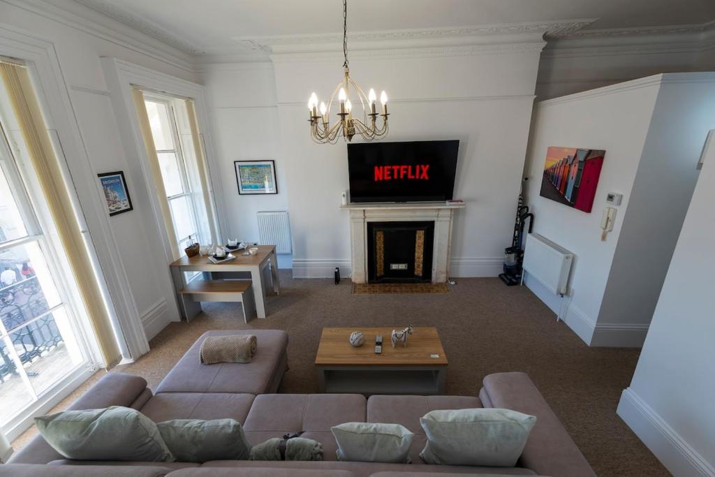 Spacious 2 Bed Apartment in Brighton- Free Parking, Brighton & Hove ...