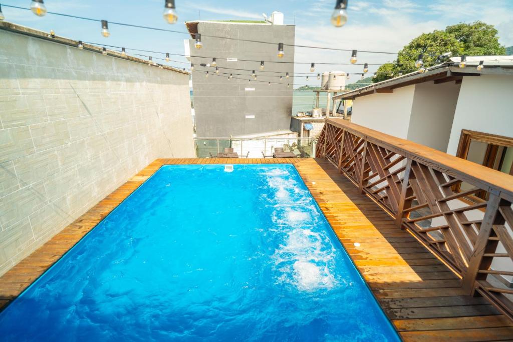 Πισίνα στο ή κοντά στο Hotel Casa Blanca Capurgana