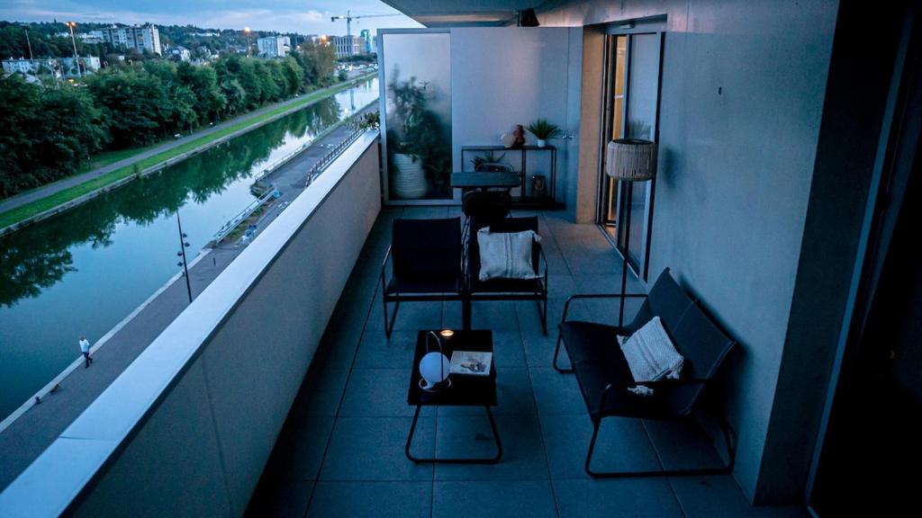 Luxury & Industrial Apartment - Amazing view – photo 10