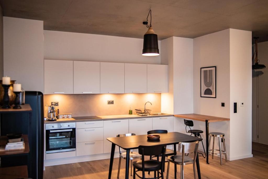 Luxury & Industrial Apartment - Amazing view – photo 4