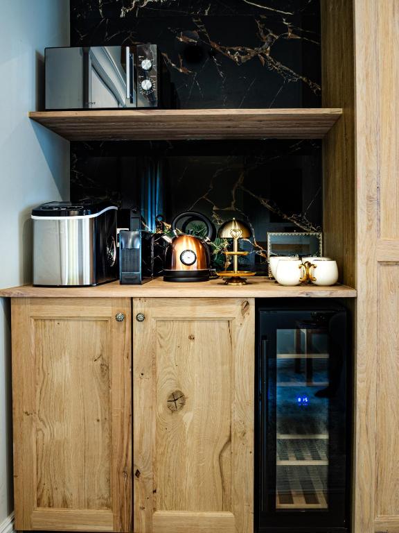 Lovelace Suites by Threads of Time Hotel Bruges - Resim 11