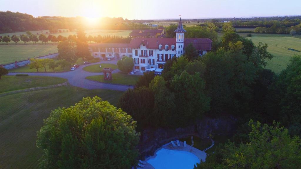 Una vista aérea de Villa Val Lemme - Albergo Ristorante