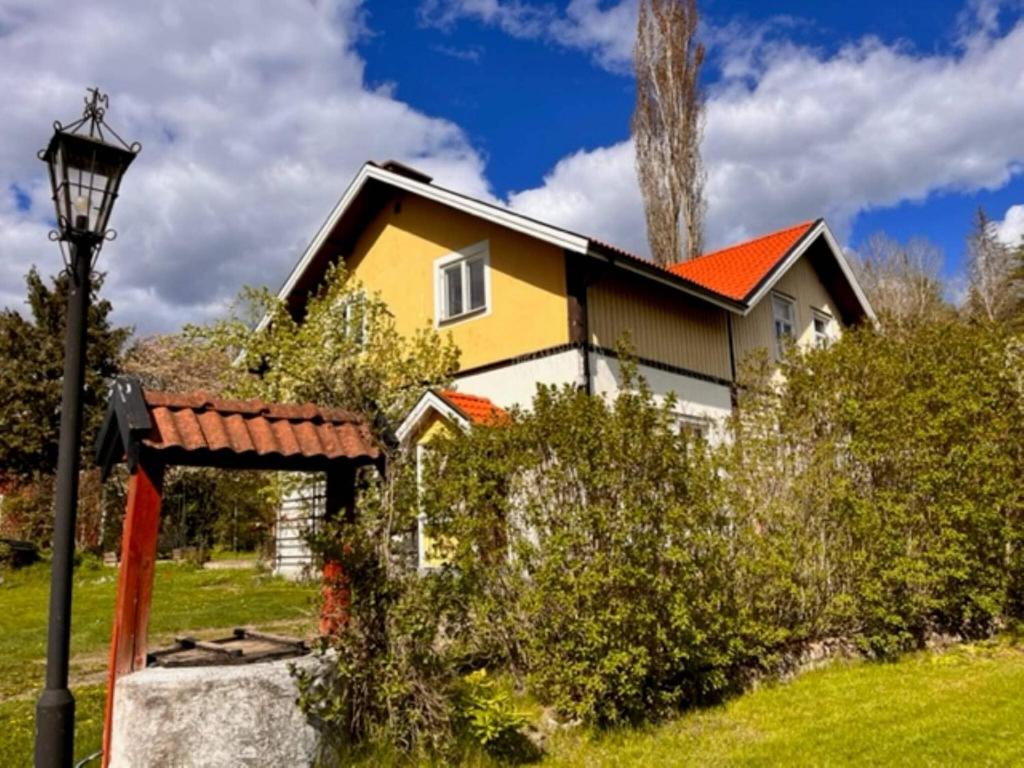 Κήπος έξω από το Historic Country Home in Alberga