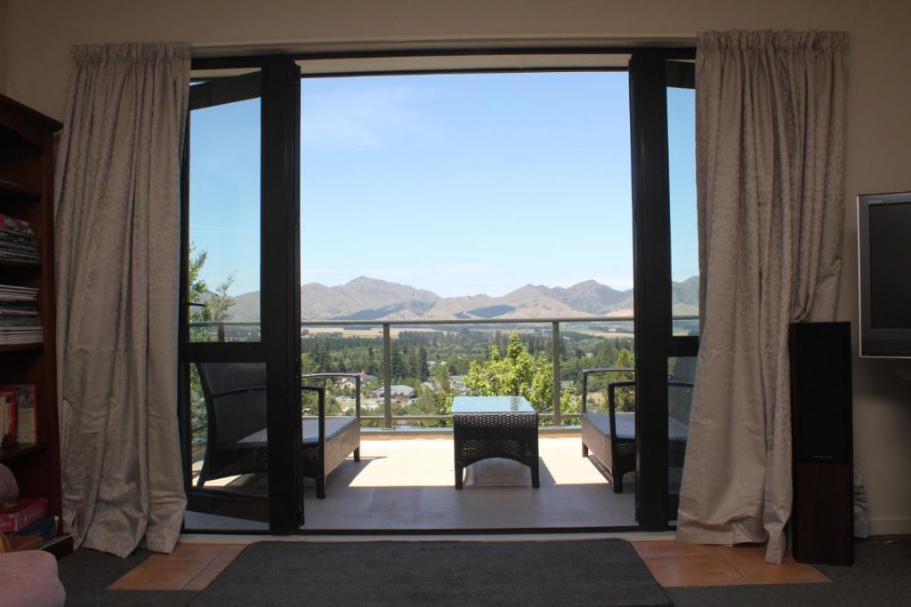 18b Oregon Heights - Resim 13