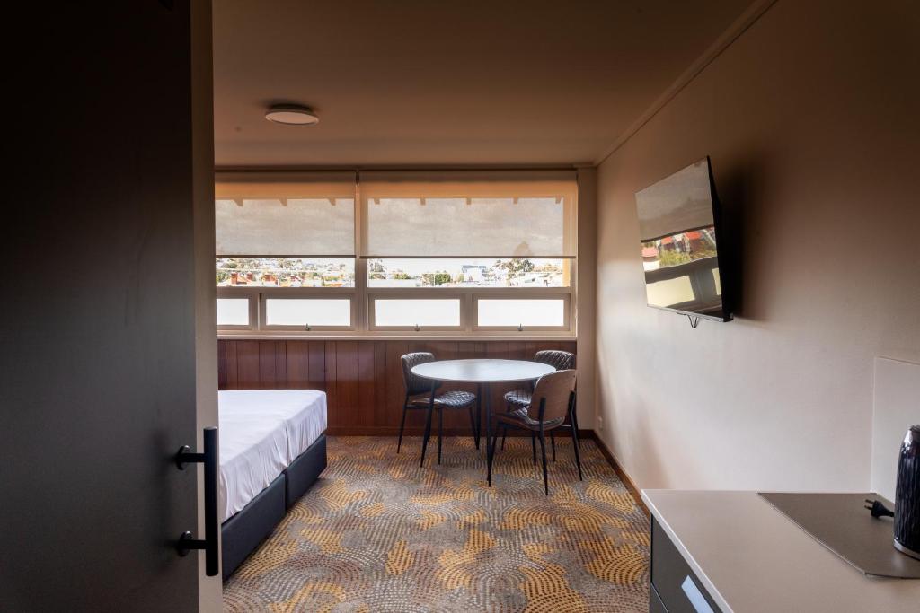 Black Buffalo - Resim 14