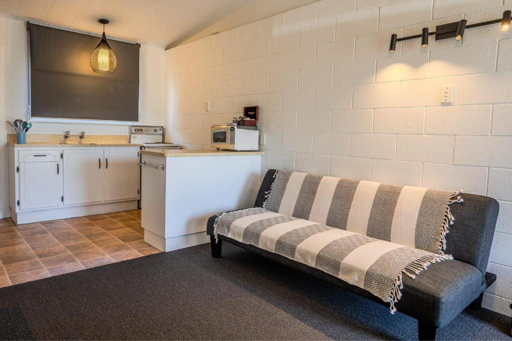 Frimley Lodge Motel - with Airport Shuttle service- Best Location in Town - Resim 25