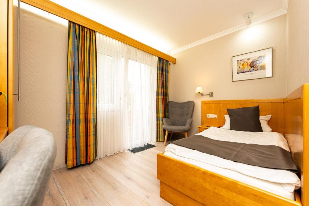 Waldhotel Kurfürst - Small Single Room