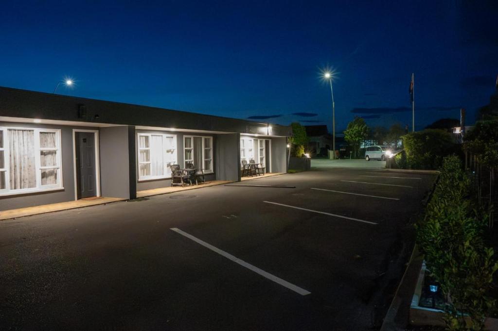 Frimley Lodge Motel - with Airport Shuttle service- Best Location in Town - Resim 32