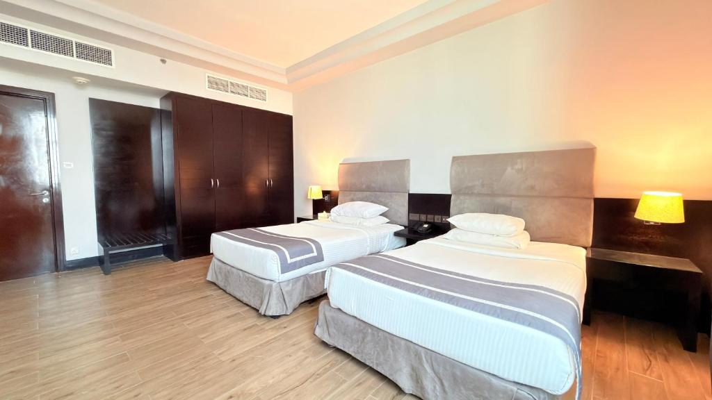 Sunday Mangrove Corniche Hotel, Ras Al Khaimah - Resim 45