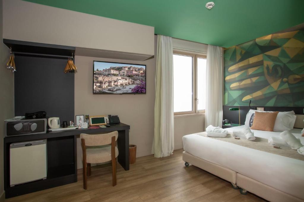 Casual Kubic Athens - Resim 21