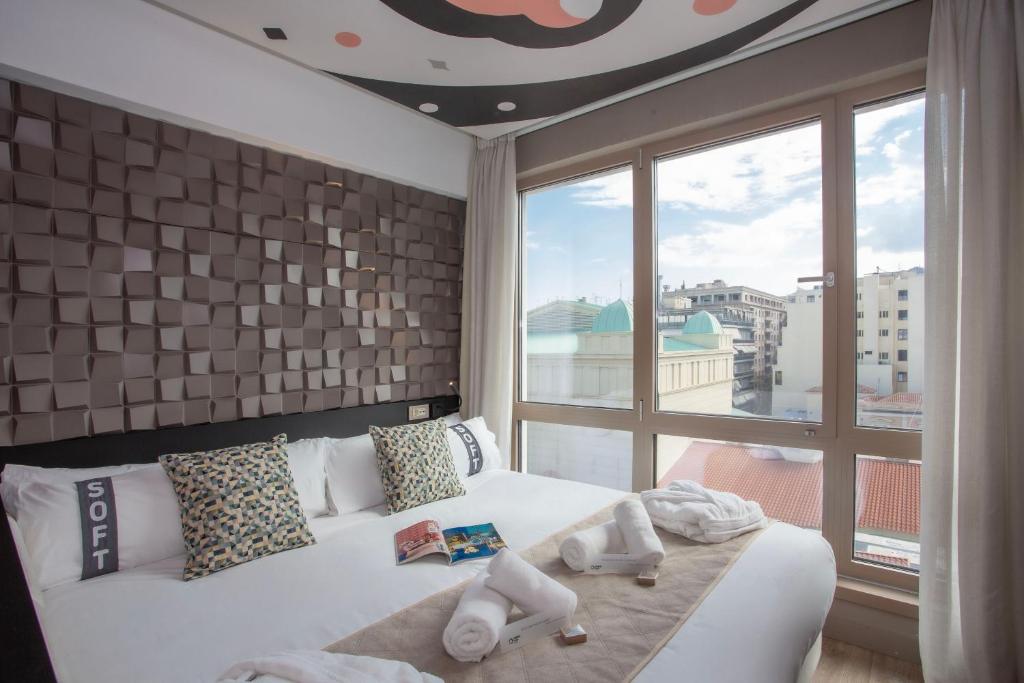 Casual Kubic Athens - Resim 31