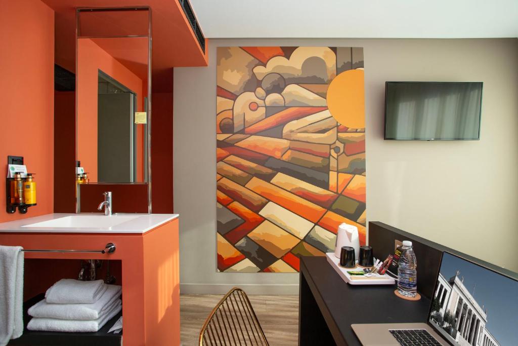 Casual Kubic Athens - Resim 18