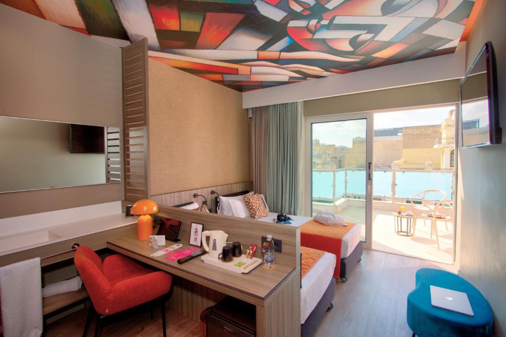 
Double or Twin Room with Balcony
